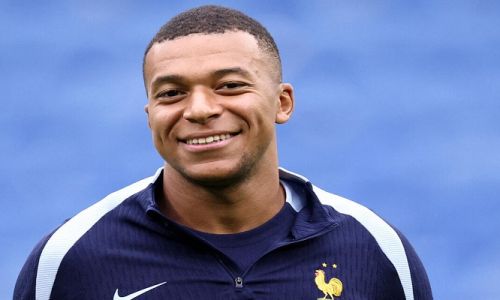 Kylian Mbappé - Tiền Đạo Đẳng Cấp Hàng Đầu Thế Giới Hiện Tại